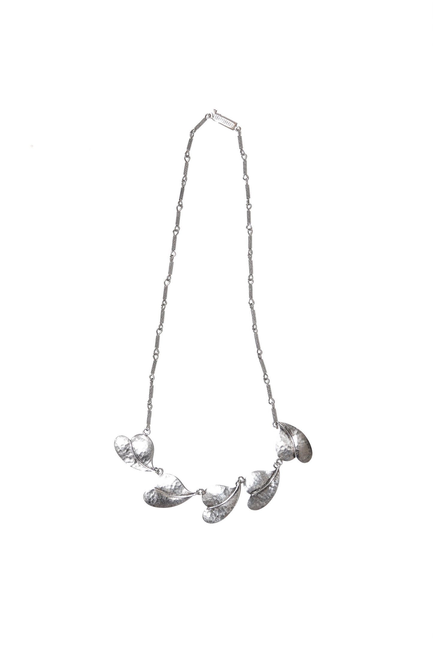 HAMMERED LILY NECKLACE (STERLING SILVER)